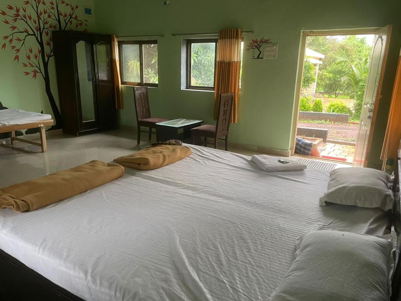 Sahaydri Hill View Agro Tourism - Farm Resort Ghātghar 外观 照片